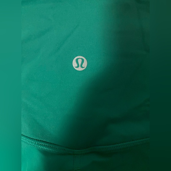 High-rise, mini flare pant (Cascadia Green) Cropped - Picture 4 of 5